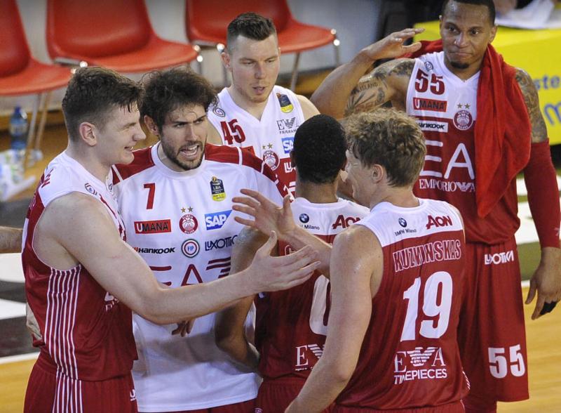 Olimpia Milano sbanca Brescia. Goudelock, il morso del Mamba decide il match Olimpia Milano sbanca Brescia. Goudelock, il morso del Mamba decide il match