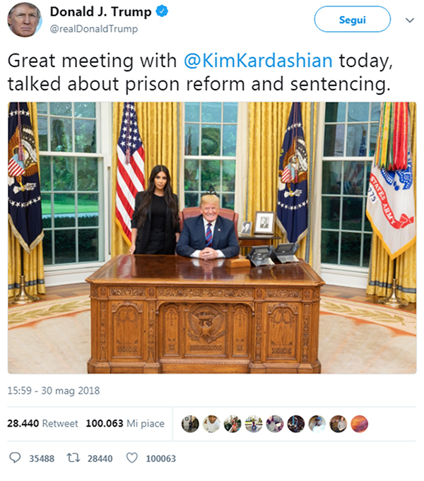 Kim Kardashian da Trump: Donald twitta foto dallo Studio Ovale Kim Kardashian da Trump: Donald twitta foto dallo Studio Ovale