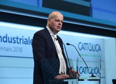 Warren Buffet: pranzo con il guru all’asta per oltre 3,3 mln dollari