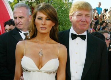 Trump: Melania riappare in pubblico. Look total black. MELANIA TRUMP NEWS