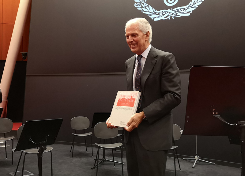 Fondazione Pirelli: la composizione ‘Il canto della fabbrica’ diventa un libro Fondazione Pirelli: la composizione ‘Il canto della fabbrica’ diventa un libro