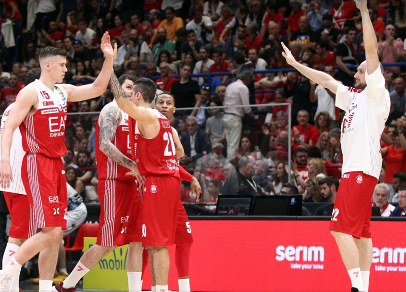 Olimpia Milano-Trento 98-85: 1-0 nelle finali scudetto. Goudelock show Olimpia Milano-Trento 98-85: 1-0 nelle finali scudetto. Goudelock show