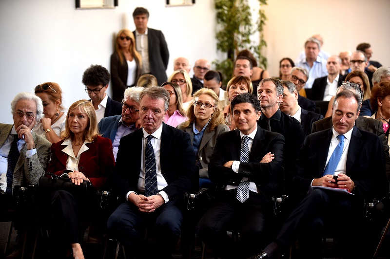 Idn, Fontana: “Agente provocatore? Roba da Kgb o nazismo…”. VIDEO Idn, Fontana: “Agente provocatore? Roba da Kgb o nazismo…”. VIDEO