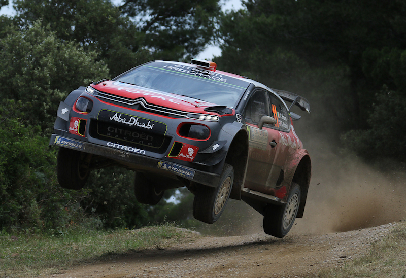 Rally Italia Sardegna, I piloti del team Citroen in corsa per il podio Rally Italia Sardegna, I piloti del team Citroen in corsa per il podio