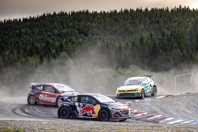 Fia Rallycross: un weekend di alterne fortune per il Team Peugeot Total Fia Rallycross: un weekend di alterne fortune per il Team Peugeot Total