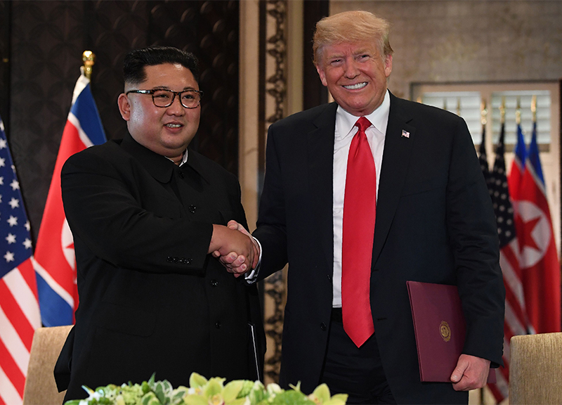 Trump-Kim, “documento storico” sul nucleare. Stop esercitazioni Usa in Corea