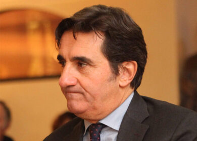 Frequenze tv: Mediaset e Cairo ricorrono al Tar. Asta a rischio