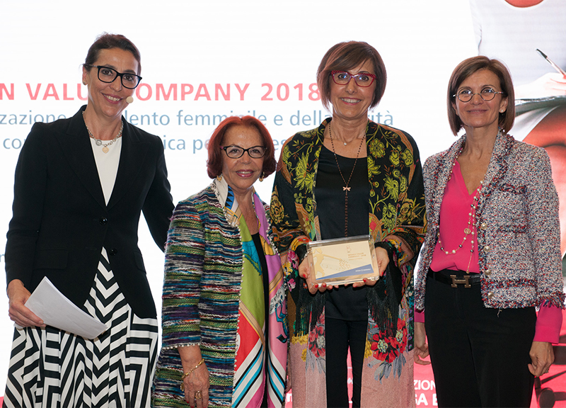 Galleria foto 'Intesa Sanpaolo e Fondazione Bellisario premiano due imprese al femminile' - foto 1