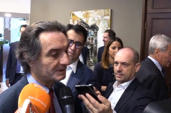 Fontana: “Salvini determinato. Però troppi selfie…” VIDEO Fontana: “Salvini determinato. Però troppi selfie…” VIDEO