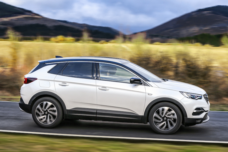 Opel Grandland X si aggiudica l’Off Road Award 2018 Opel Grandland X si aggiudica l’Off Road Award 2018