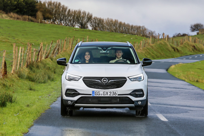 Opel Grandland X si aggiudica l’Off Road Award 2018 Opel Grandland X si aggiudica l’Off Road Award 2018