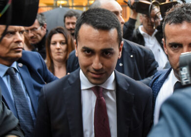 Lavoro, Di Maio avverte Foodora: “Tutelare i riders, no ai ricatti”