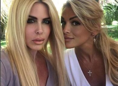 Loredana Lecciso, week end in Sardegna con Francesca Pascale e Berlusconi