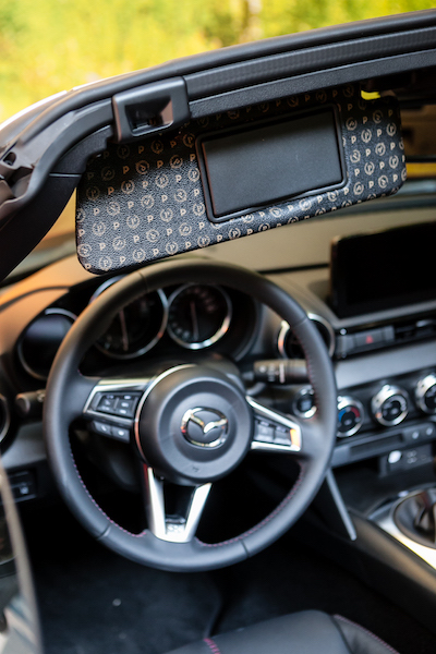 Nasce dalla partnership with Pollini Heritage la nuova mazda MX-5 Nasce dalla partnership with Pollini Heritage la nuova mazda MX-5