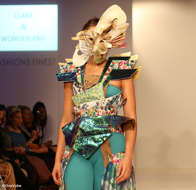 Milano Moda, la rivoluzione fantastica di Clara in Wonderland Milano Moda, la rivoluzione fantastica di Clara in Wonderland
