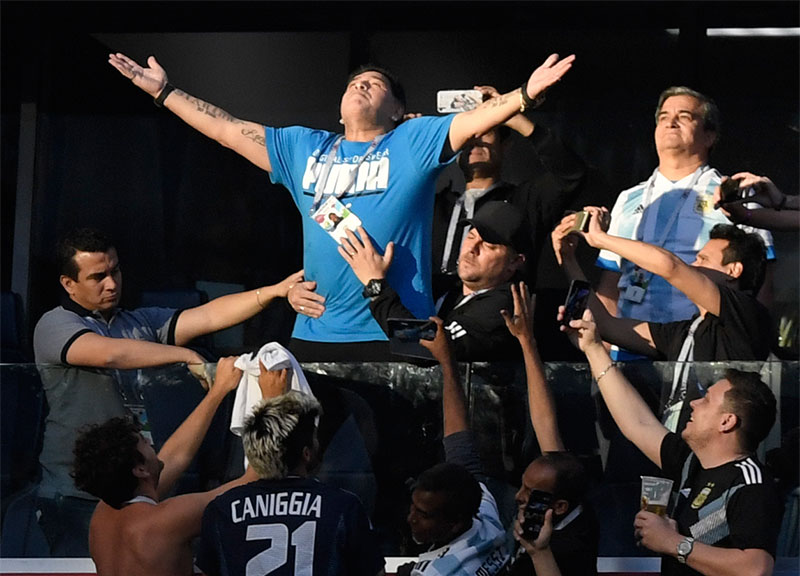 Mondiali 2018, Argentina ottavi (col brivido) vs Francia. Maradona show