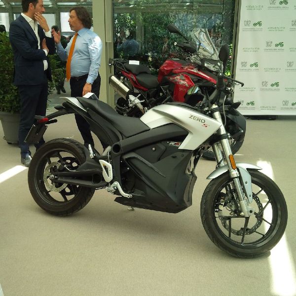 Confindustria Ancma:la mobilità de futuro viaggia anche su due ruote Confindustria Ancma:la mobilità de futuro viaggia anche su due ruote