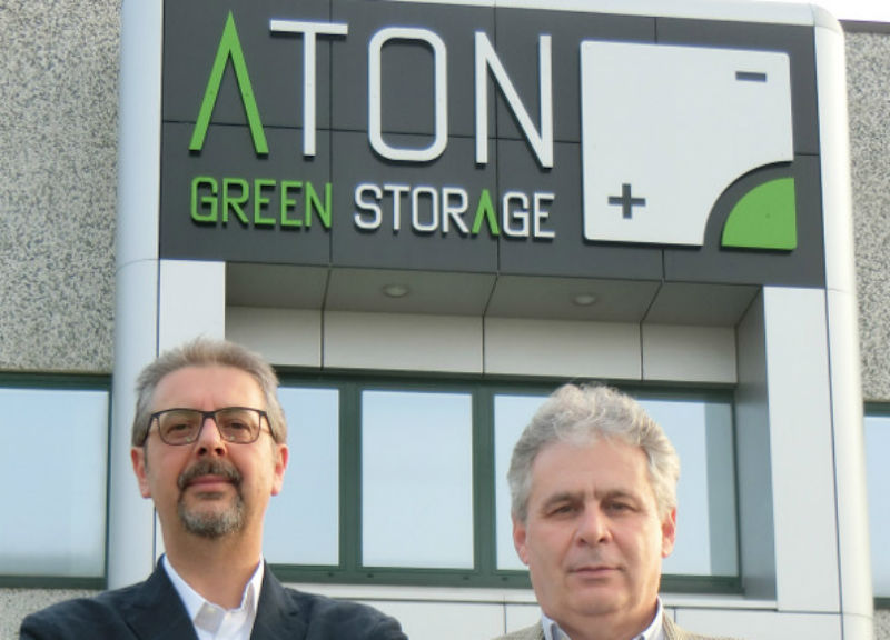 Intesa Sanpaolo e Enel insieme a supporto di Aton Storage. Sostegno delle Pmi Intesa Sanpaolo e Enel insieme a supporto di Aton Storage. Sostegno delle Pmi