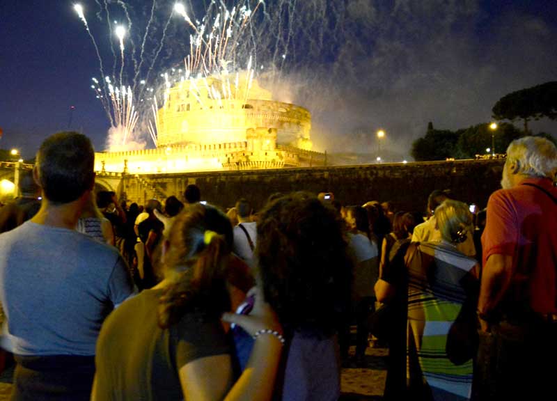 Girandola di Castel Sant’Angelo, danza al ritmo del Bolero di Ravel