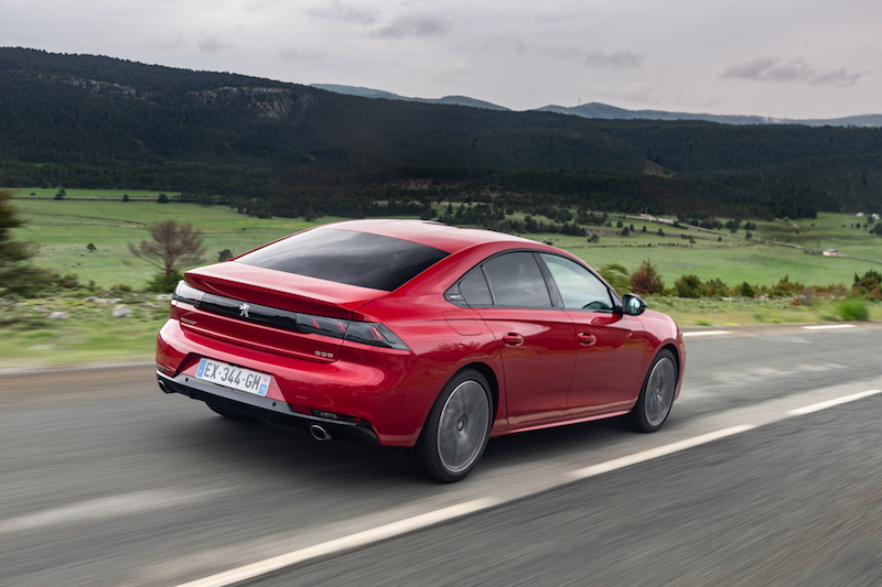 Nuova Peugeot 508, oltre il concetto di berlina Nuova Peugeot 508, oltre il concetto di berlina