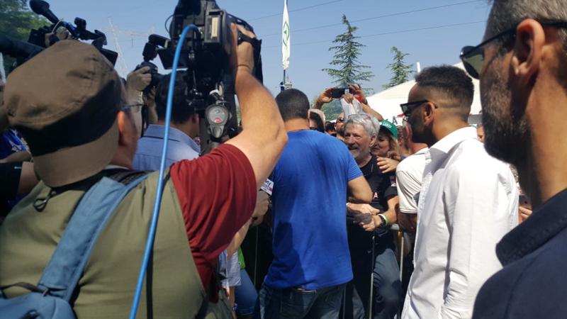 Pontida, Salvini: “Penso a una Lega delle Leghe in Europa” Pontida, Salvini: “Penso a una Lega delle Leghe in Europa”