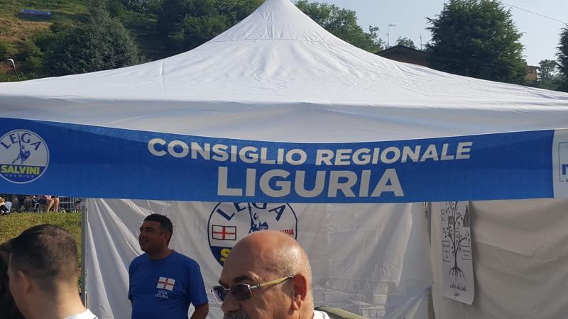 Lega, Pontida della svolta. Salvini sposta la battaglia in Europa Lega, Pontida della svolta. Salvini sposta la battaglia in Europa