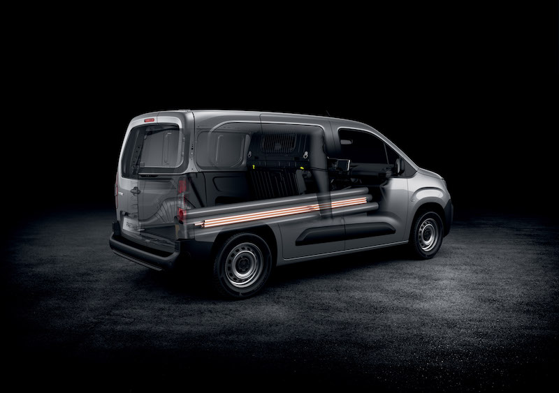 PEUGEOT Partner:  rivoluziona il segmento dei veicoli commerciali leggeri