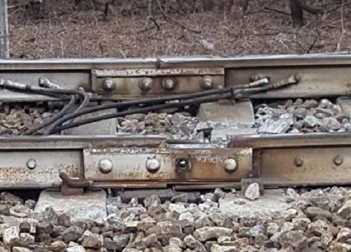 Pioltello, al via gli esami irripetibili sulla tavoletta di legno Pioltello, al via gli esami irripetibili sulla tavoletta di legno