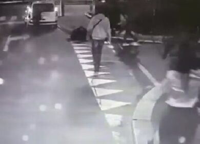 Aggressione a due dipendenti Atm, due persone arrestate
