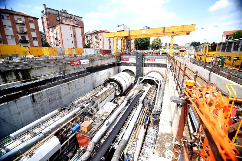 M4, partita la prima talpa per la tratta Ovest tra S.Cristoforo e Solari. FOTO M4, partita la prima talpa per la tratta Ovest tra S.Cristoforo e Solari. FOTO