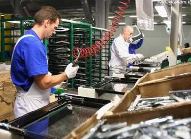 Pil, le tensioni commerciali presentano il conto. L’Istat: Pil in frenata