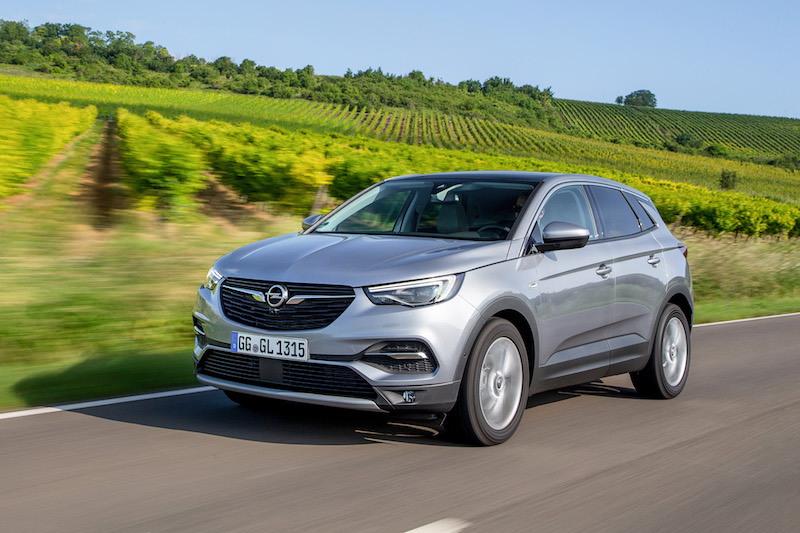 La famiglia X di Opel: già in regola con le normative Euro 6d-TEMP La famiglia X di Opel: già in regola con le normative Euro 6d-TEMP