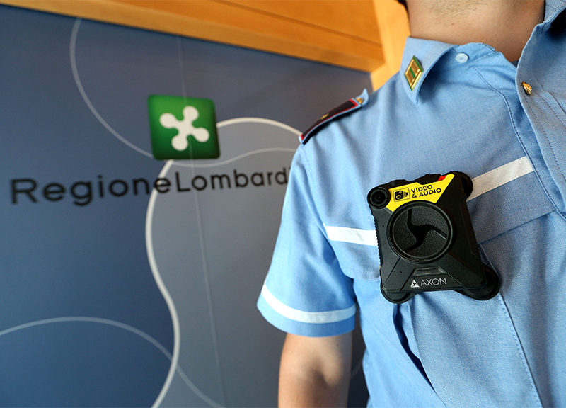 Bodycam: da Regione Lombardia 300mila euro per i vigili urbani Bodycam: da Regione Lombardia 300mila euro per i vigili urbani