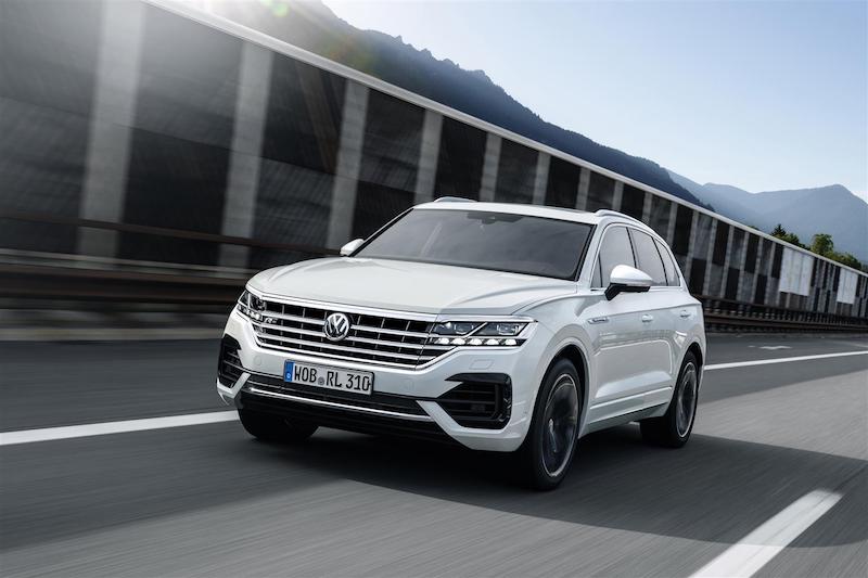 Nuovo Touareg: guarda al futuro con… qualche perplessità.