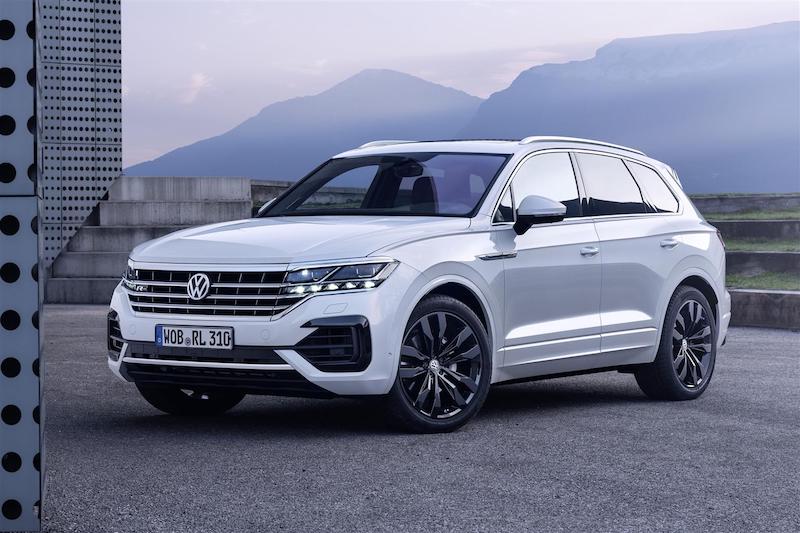 Nuovo Touareg: guarda al futuro con… qualche perplessità.