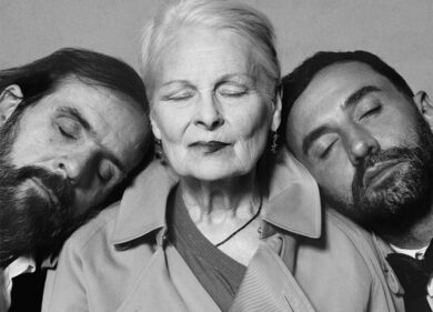 Burberry, Vivienne Westwood rilegge i capi iconici