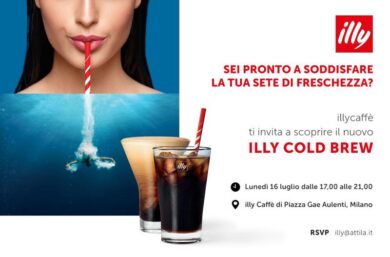 llycaffè trasforma la fontana di Piazza Gae Aulenti per il lancio del ColdBrew