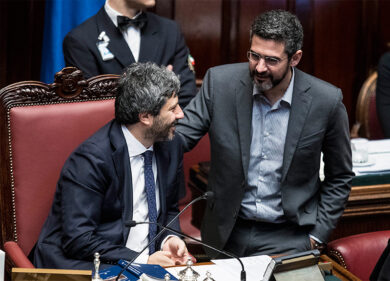 Vitalizi, è solo l’ìnizio. M5s: “Ora tagliamo i parlamentari”