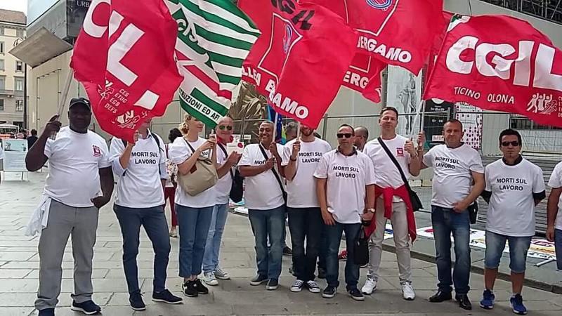 Morti bianche, i sindacati a Milano: “Introdurre reato di omicidio sul lavoro” Morti bianche, i sindacati a Milano: “Introdurre reato di omicidio sul lavoro”