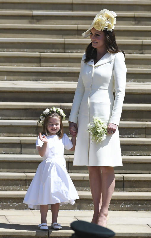 Kate Middleton radiosa: le foto ufficiali del battesimo del principe Louis Kate Middleton radiosa: le foto ufficiali del battesimo del principe Louis