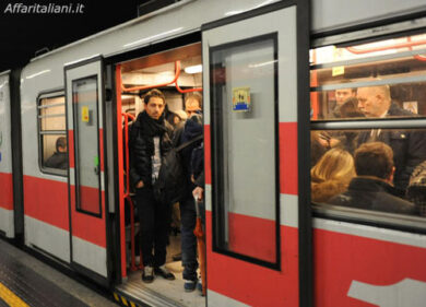 Atm, Hitachi firma contratto per 12 treni della metropolitana di Milano