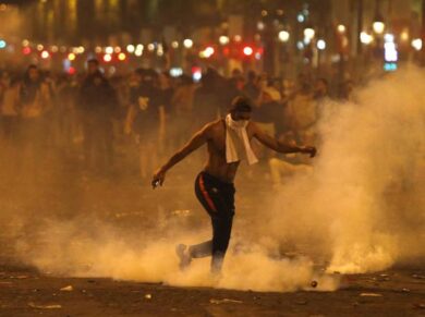 Mondiali 2018, la vittoria della Francia non ferma la guerriglia anti Macron