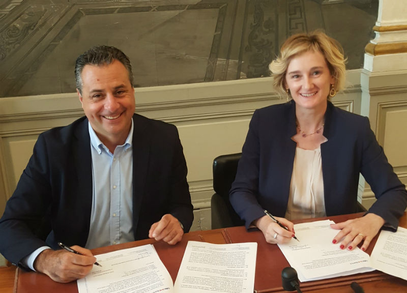 UBI Banca firma accordo con Gruppo Cooperativo CGM per ingresso in UBI Welfare UBI Banca firma accordo con Gruppo Cooperativo CGM per ingresso in UBI Welfare