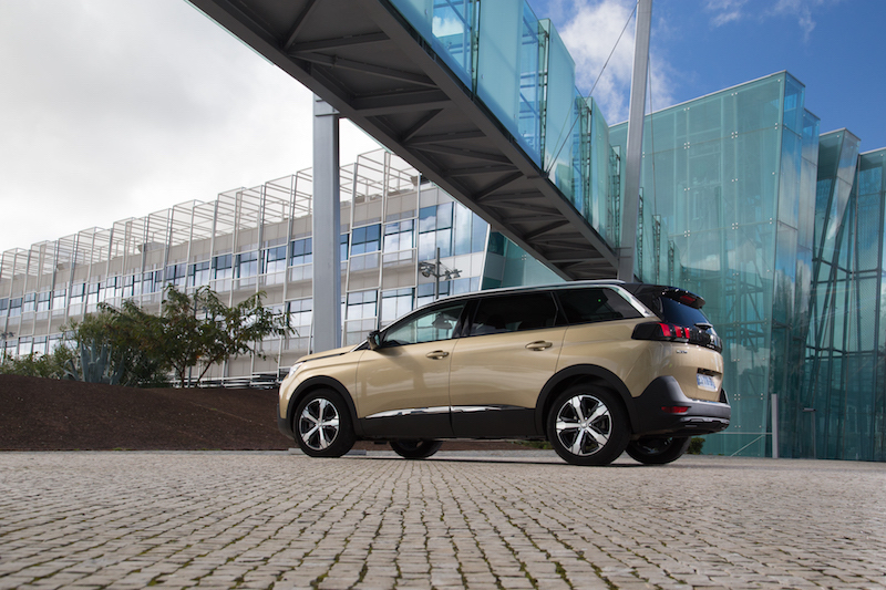 Peugeot 3008 e 5008: con il motorel 1.5 BluHDi arriva il cambio EAT8 Peugeot 3008 e 5008: con il motorel 1.5 BluHDi arriva il cambio EAT8