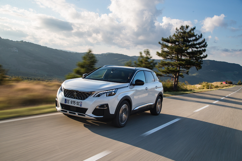 Peugeot 3008 e 5008: con il motorel 1.5 BluHDi arriva il cambio EAT8 Peugeot 3008 e 5008: con il motorel 1.5 BluHDi arriva il cambio EAT8