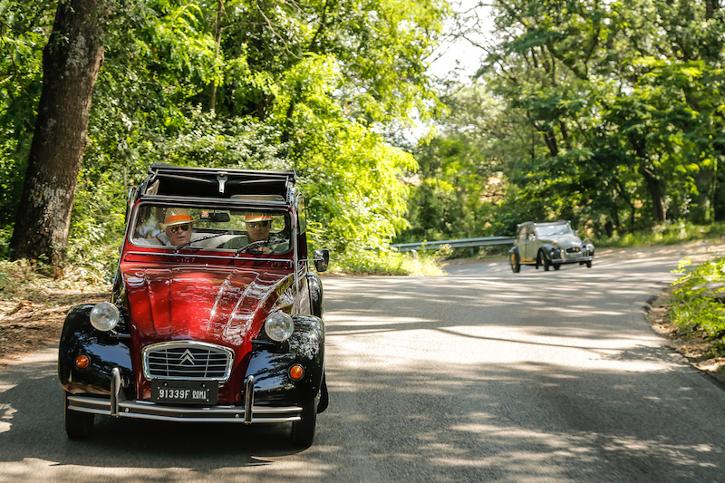 Citroen 2CV, settant’anni e non sentirli Citroen 2CV, settant’anni e non sentirli
