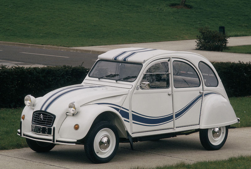 Citroen 2CV, settant’anni e non sentirli Citroen 2CV, settant’anni e non sentirli