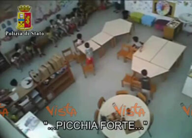 Cocaina, la dipendenza ha origine nell’infanzia: stress da maltrattamenti