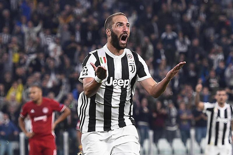Milan-Higuain, ma non solo. Leonardo i rebus a centrocampo. Ac Milan news calciomercato