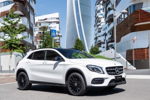 Mercedes presenta la nuova serie speciale “Night Edition”